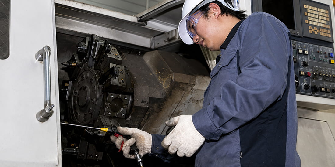 CNC Miling technician