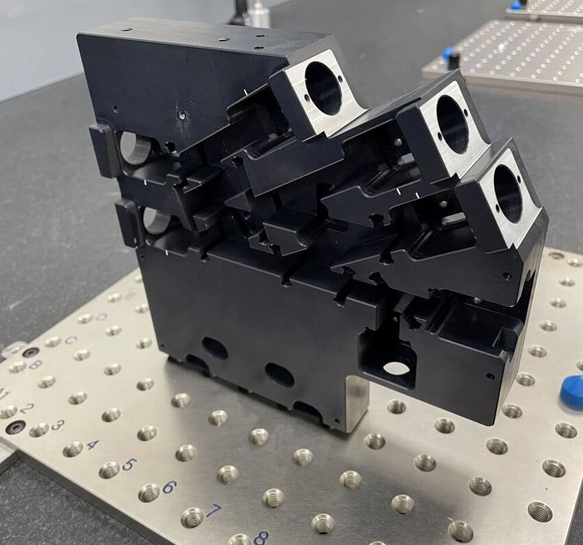 High-Precision-Optical-Mounting-Component-5-Axis-CNC-Machining