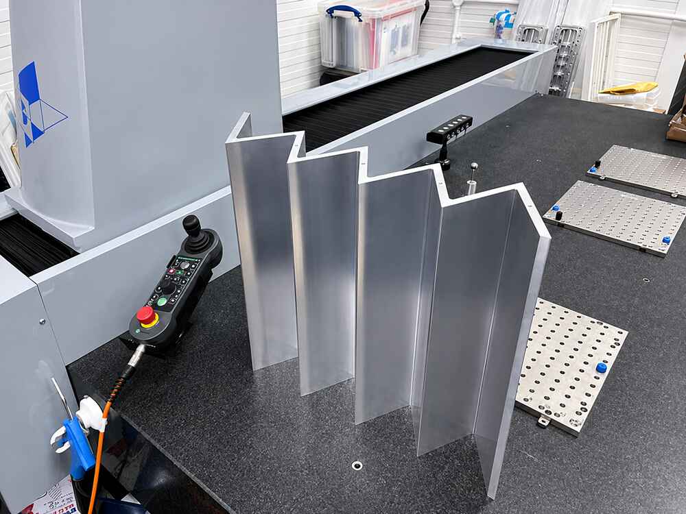 UHV CNC Machining
